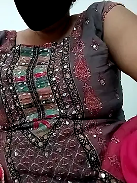 Snapshot of Rakhi_sawant143 chatting on September 27, 2025, 7:24 am Rakhi sawant143 online show from September 27, 2025, 7:24 am