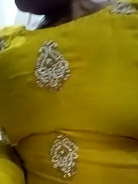 Snapshot of Rakhi_sawant143 chatting on September 28, 2025, 2:55 pm Rakhi sawant143 online show from September 28, 2025, 2:55 pm