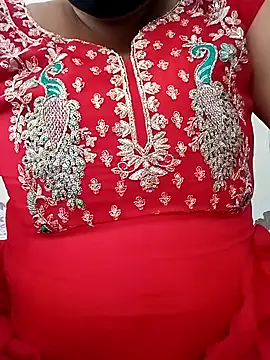 Rakhi sawant143 online show from November 4, 2025, 7:18 am