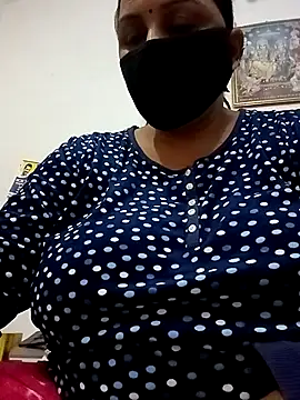 Rakhi sawant143 online show from November 15, 2025, 2:31 am