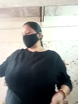 Rakhi sawant143 online show from December 1, 2025, 2:27 am