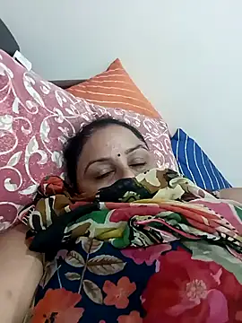 Rakhi sawant143 online show from April 29, 2026, 4:22 pm