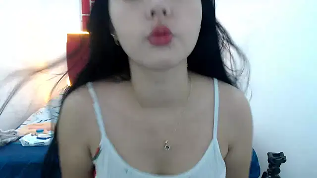 Snapshot of celeste_veryhot chatting on October 23, 2025, 11:42 am celeste veryhot online show from October 23, 2025, 11:42 am