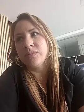 Snapshot of Natashanaughty chatting on September 16, 2025, 6:31 pm Natashanaughty online show from September 16, 2025, 6:31 pm
