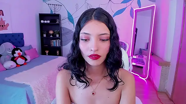 Mia Clay1 online show from May 8, 2026, 8:14 pm