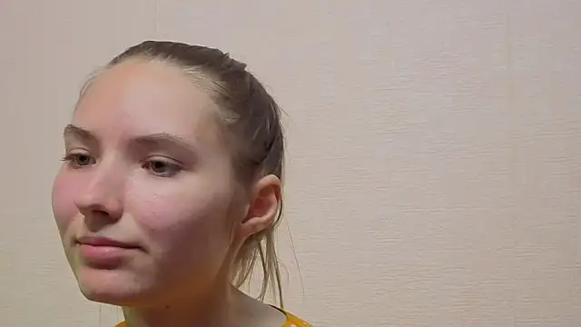 Snapshot of _kikiclark__ chatting on July 12, 2026, 7:27 pm kikiclark online show from July 12, 2026, 7:27 pm