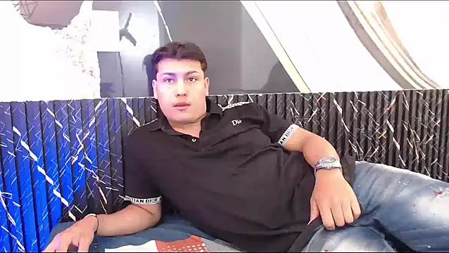 Snapshot of ActiSain chatting on September 23, 2025, 1:03 pm ActiSain online show from September 23, 2025, 1:03 pm