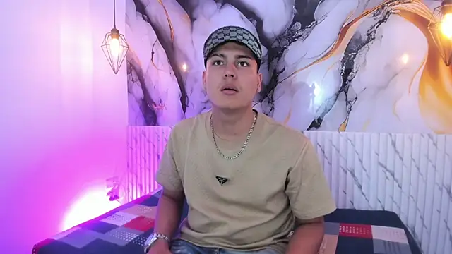 Snapshot of ActiSain chatting on October 9, 2025, 2:31 am ActiSain online show from October 9, 2025, 2:31 am