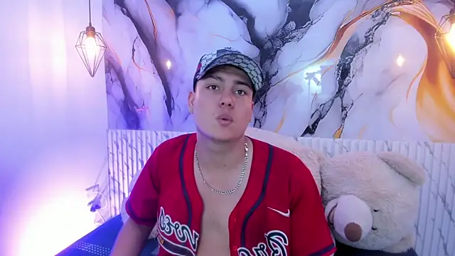 Snapshot of ActiSain chatting on October 11, 2025, 2:33 am ActiSain online show from October 11, 2025, 2:33 am