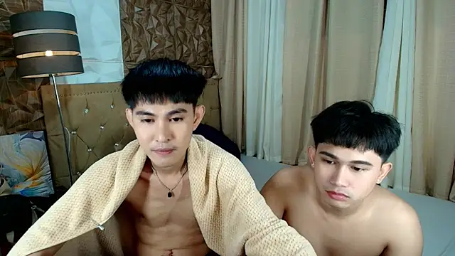 xxxhugecocktwinkxxx online show from January 18, 2026, 5:06 pm