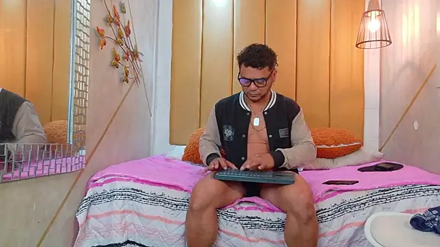 alphakongX online show from September 27, 2025, 11:04 am