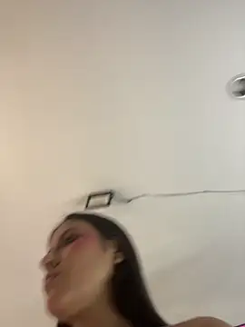 Juanita-Diaz online show from January 13, 2026, 8:36 pm