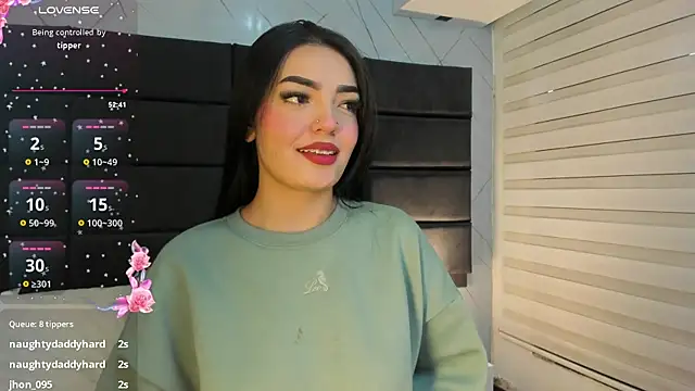 Snapshot of Miaa_Smithh__ chatting on May 7, 2026, 5:18 pm Miaa Smithh online show from May 7, 2026, 5:18 pm
