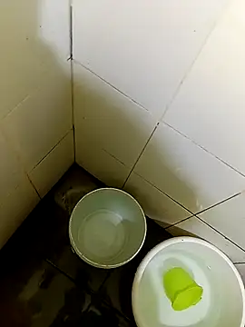 Snapshot of mh_ind_fuck_2025 chatting on April 3, 2026, 9:24 pm mh ind fuck 2025 online show from April 3, 2026, 9:24 pm