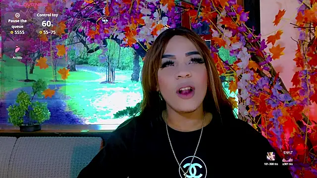 Snapshot of Cristal_Villael chatting on November 11, 2025, 4:01 am Cristal Villael online show from November 11, 2025, 4:01 am