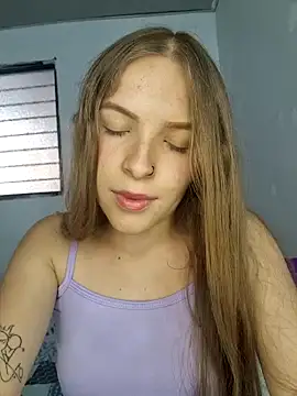 emily-scott online show from September 11, 2025, 4:18 pm