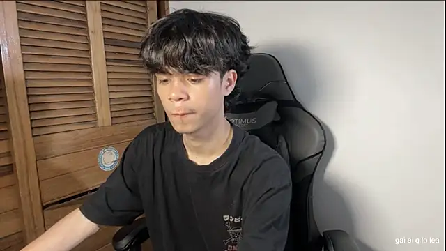 Snapshot of OopsAgain_ chatting on March 8, 2026, 6:12 pm OopsAgain online show from March 8, 2026, 6:12 pm