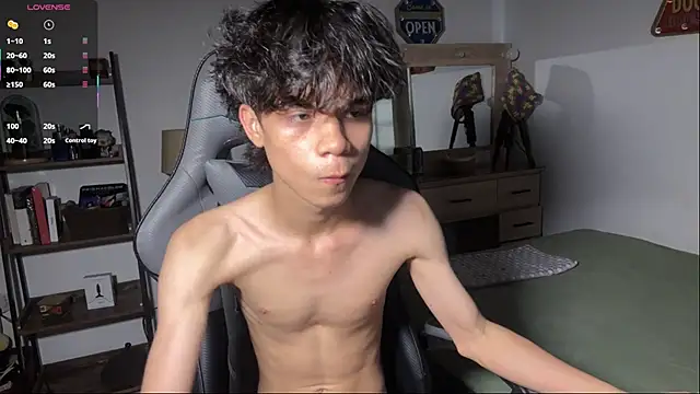 Snapshot of OopsAgain_ chatting on March 22, 2026, 6:55 pm OopsAgain online show from March 22, 2026, 6:55 pm