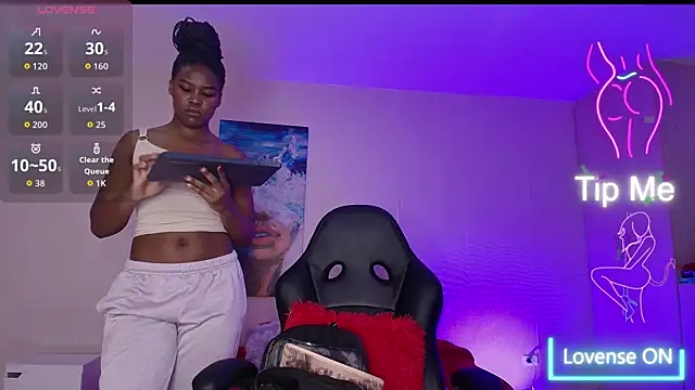 eliza eup online show from November 5, 2025, 11:43 am