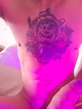 ganjaaman4i21 online show from October 19, 2025, 2:18 pm