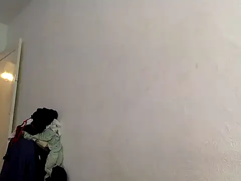 chrisalmeid  online show from November 2, 2025, 2:08 pm