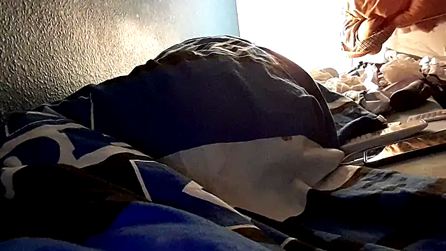 GeilerHSVFAN1989 online show from December 22, 2025, 4:09 am