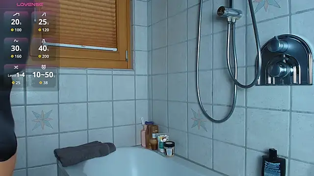 SashaSilk online show from September 23, 2025, 8:12 pm