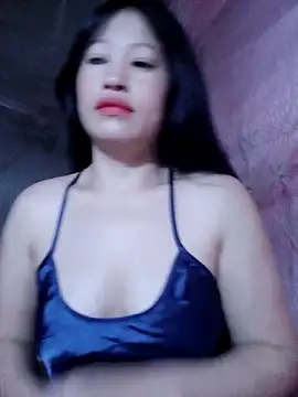 VanGau031694 online show from October 19, 2025, 4:29 pm