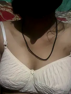 Snapshot of Krishma_sexy1 chatting on September 24, 2025, 11:46 am Krishma sexy1 online show from September 24, 2025, 11:46 am