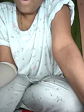 Hott Archana online show from November 30, 2025, 5:17 pm