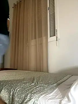 Snapshot of Merousexy282828 chatting on September 29, 2025, 2:33 pm Merousexy282828 online show from September 29, 2025, 2:33 pm