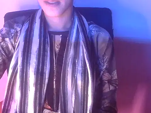 Ayesha Mo online show from September 9, 2025, 1:10 pm
