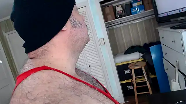 Snapshot of bullmusclejoe chatting on January 16, 2026, 8:35 pm bullmusclejoe online show from January 16, 2026, 8:35 pm