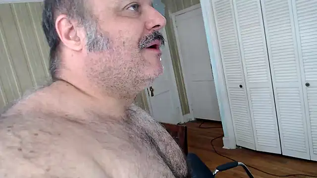 Snapshot of bullmusclejoe chatting on February 22, 2026, 2:59 pm bullmusclejoe online show from February 22, 2026, 2:59 pm