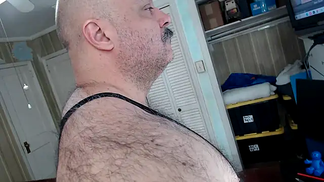 Snapshot of bullmusclejoe chatting on March 1, 2026, 3:03 pm bullmusclejoe online show from March 1, 2026, 3:03 pm