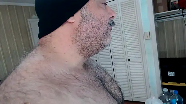 Snapshot of bullmusclejoe chatting on March 14, 2026, 2:33 pm bullmusclejoe online show from March 14, 2026, 2:33 pm