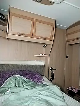 Snapshot of KittyXgoodass chatting on October 25, 2025, 5:51 pm KittyXgoodass online show from October 25, 2025, 5:51 pm