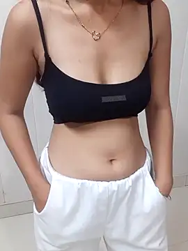 Snapshot of siya_rani67 chatting on October 3, 2025, 5:32 pm siya rani67 online show from October 3, 2025, 5:32 pm