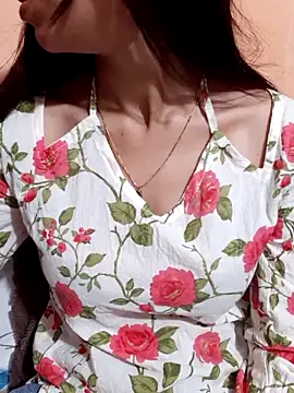 siya rani67 online show from May 6, 2026, 5:29 pm
