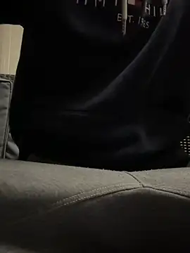 Snapshot of 420boy__ chatting on October 9, 2025, 9:13 pm 420boy online show from October 9, 2025, 9:13 pm