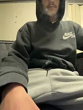 Snapshot of 420boy__ chatting on October 20, 2025, 10:49 am 420boy online show from October 20, 2025, 10:49 am