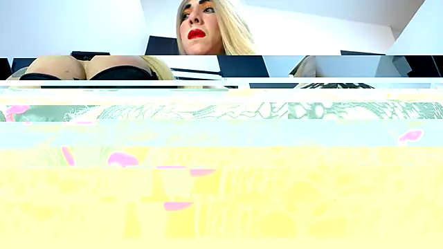 laura fit online show from July 28, 2026, 12:34 pm