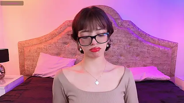 Snapshot of Sweet_1Angel chatting on October 16, 2025, 11:55 am Sweet 1Angel online show from October 16, 2025, 11:55 am