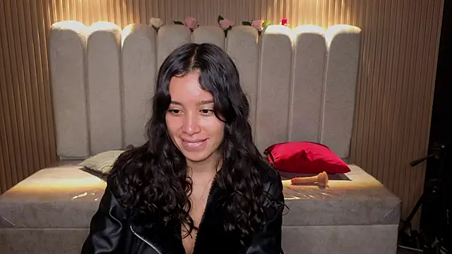 Snapshot of _Mia_Evans_1 chatting on March 8, 2026, 2:10 pm Mia Evans 1 online show from March 8, 2026, 2:10 pm