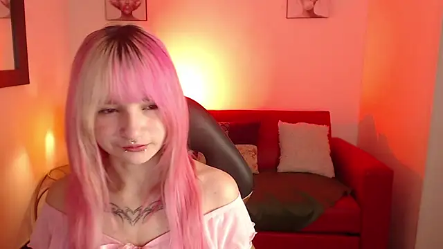  Charlotte Collins  online show from June 10, 2026, 3:00 pm