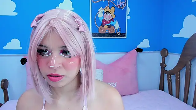 Snapshot of miss__evolet chatting on October 6, 2025, 11:07 am miss  evolet online show from October 6, 2025, 11:07 am