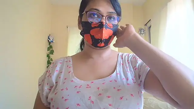 Elena cruz5 online show from August 3, 2026, 5:28 am