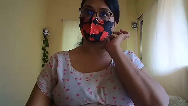 Elena cruz5 online show from August 3, 2026, 9:37 am