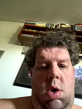 Stephanie1984 online show from September 14, 2025, 2:05 pm