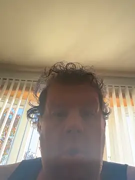 Stephanie1984 online show from October 6, 2025, 12:02 pm